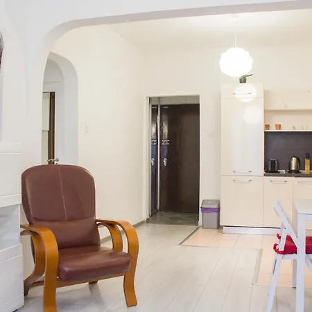 Luxury Near Ndk And Viotosha Blvd Apartamento