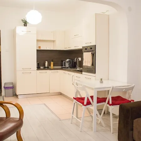 Apartament Comfort Near Ndk And Viotosha Blvd